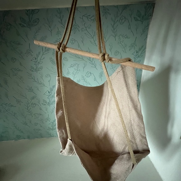 Maileg Micro Hammock Chair - Picture 4 of 7